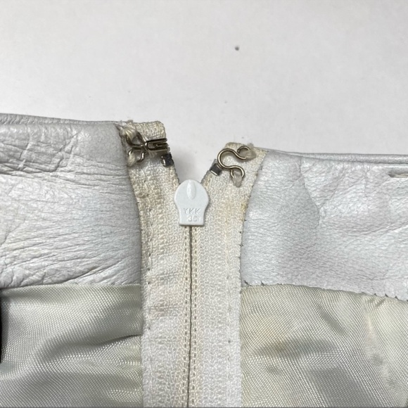 Vintage 90s Leather Mini Pencil Skirt White & Black Patch Detail Lined XS - Picture 10 of 16